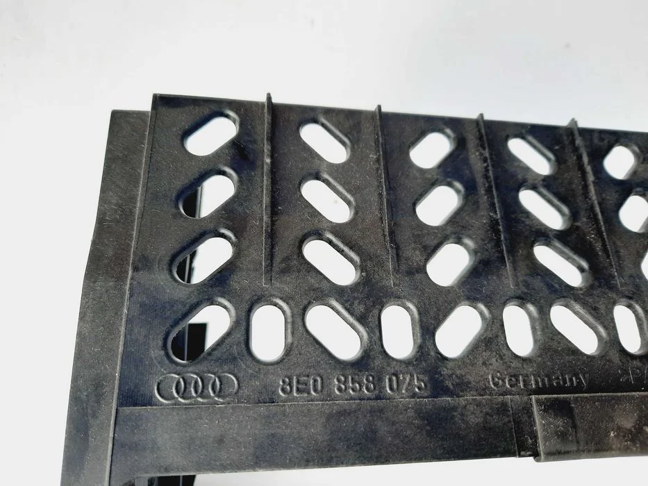 Ramka radia 2DIN kosz Audi A4 B6 B7 Rybnik – zdjęcie 4