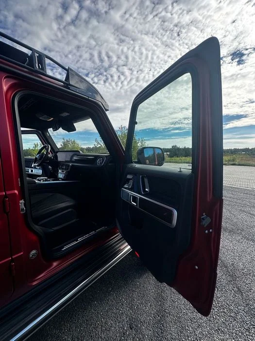 Mercedes-Benz Klasa G Mercedes 4x4 kwadrat, pierwszy właściciel, niski przebieg – zdjęcie 8
