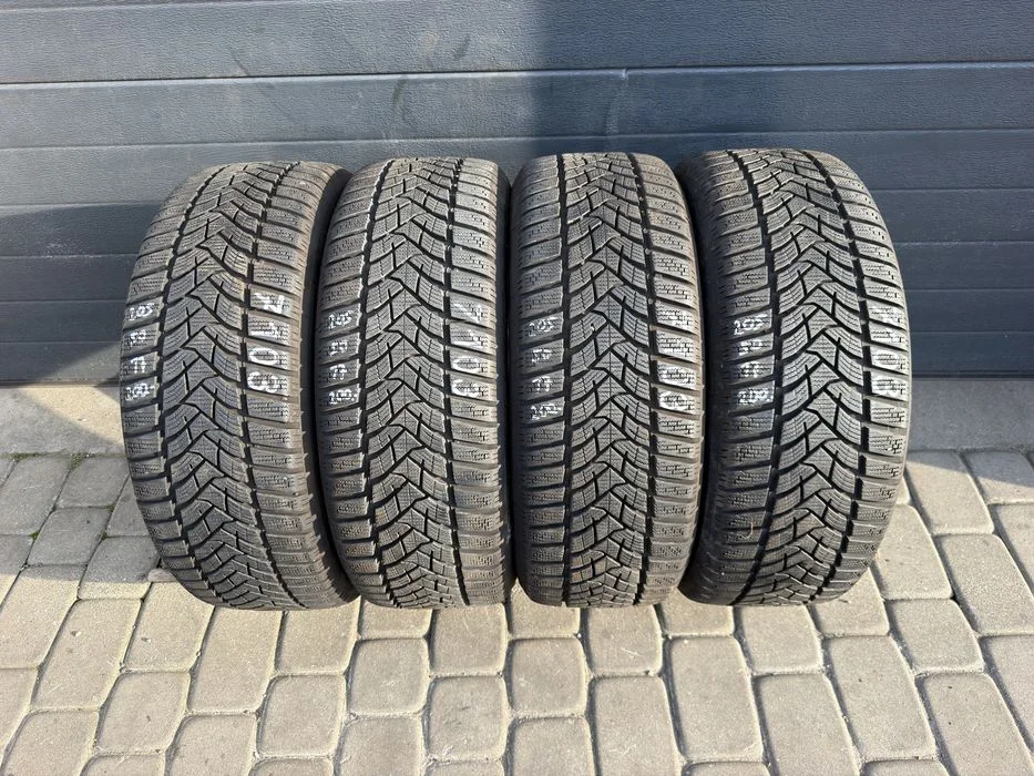 Opony zimowe Dunlop 205/50/17 93H - 2022r. JAK NOWE!