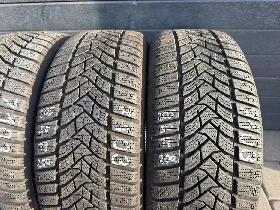 Opony zimowe Dunlop 205/50/17 93H - 2022r. JAK NOWE! – zdjęcie 3
