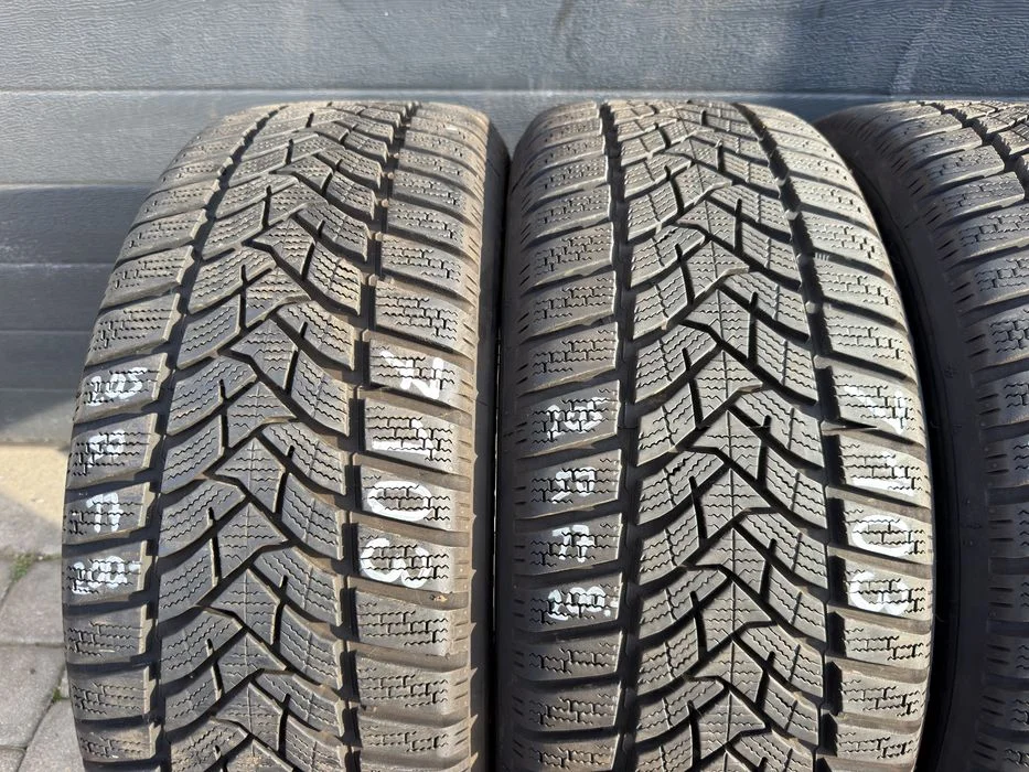 Opony zimowe Dunlop 205/50/17 93H - 2022r. JAK NOWE! – zdjęcie 2