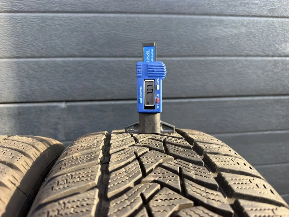 Opony zimowe Dunlop 205/50/17 93H - 2022r. JAK NOWE! – zdjęcie 7