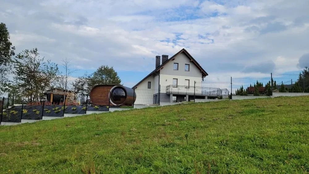 Dom domek w górach, domek z jacuzzi, willa strefa SPA (balia sauna) Beskidy Góry Ferie Święta noclegi – zdjęcie 9