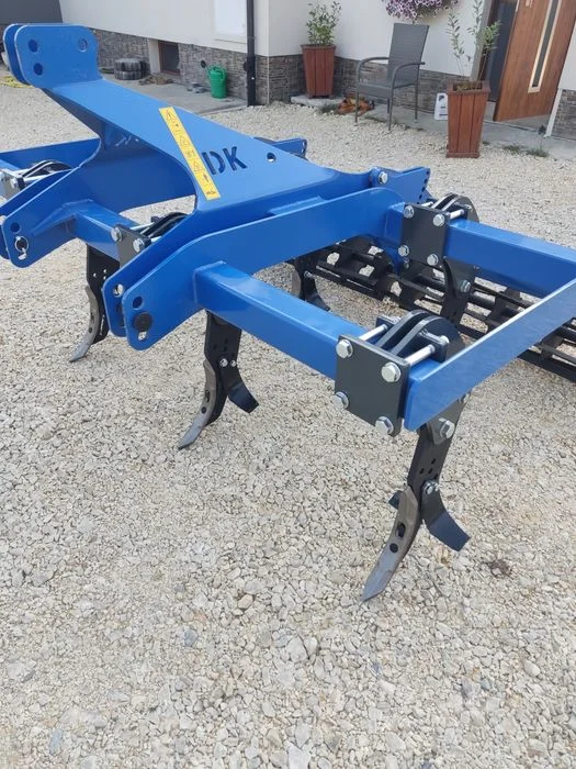 Pług dłutowy – solidne łapy dłutowe, profil 100x100x6 – zdjęcie 3