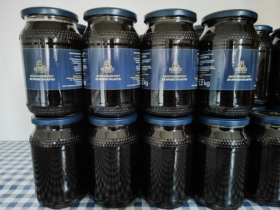 Miód ze spadzi iglastej - najwyższa jakość - 1,2 kg – zdjęcie 3