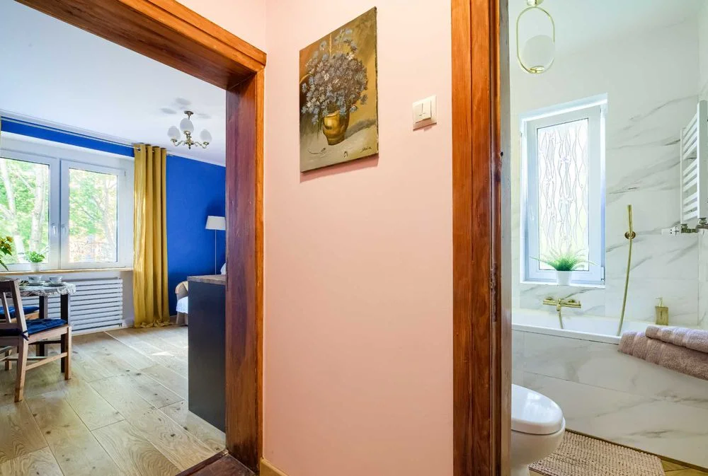 WOLNE Apartamenty Starówka ul.Kraszewskiego weekend zawody Toruń i Inowrocław tężnie wolny termin para dwoje rowery free wanna kawalerka urlop balkon – zdjęcie 3