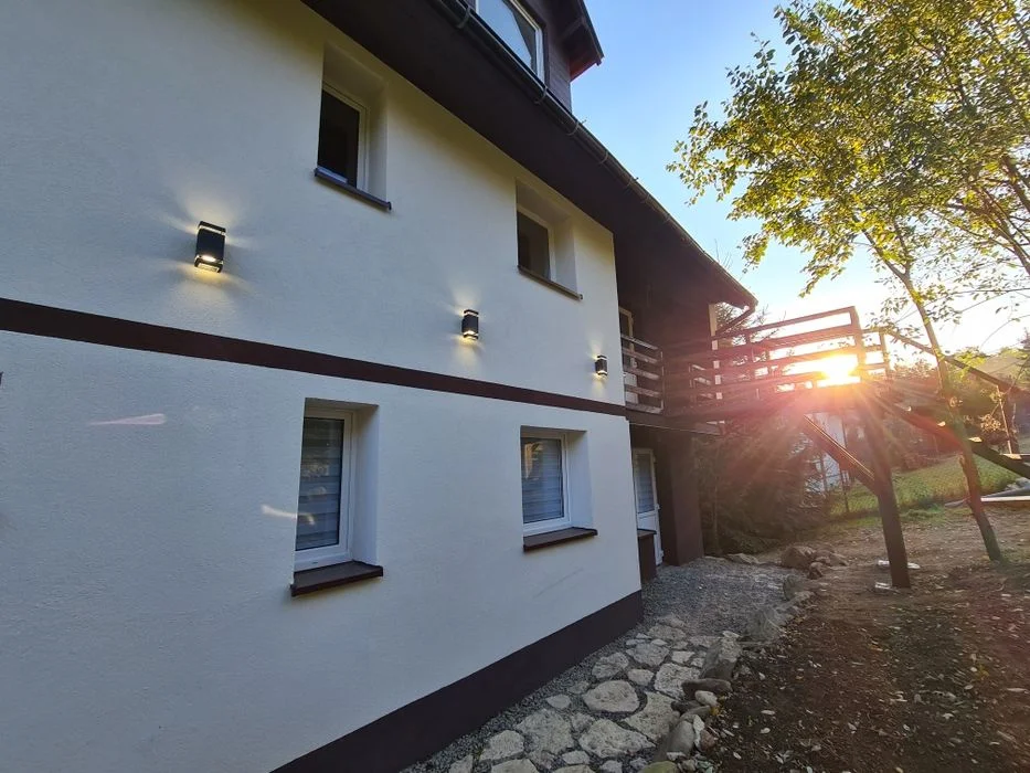 Apartamenty 4-osobowe z aneksami kuchennymi, jacuzzi, sauna, basen – zdjęcie 2