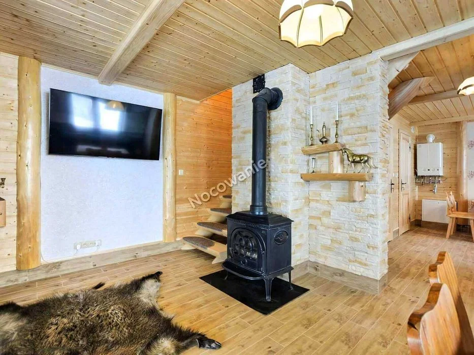 Domki Noclegi Jacuzzi SPA Sauna Basen, Bieszczady, Solina, Ustrzyki Dolne, Polańczyk Domek Nocleg Dworek, Arłamów Lesko Sanok Przemyśl Łowienie Ryb – zdjęcie 6