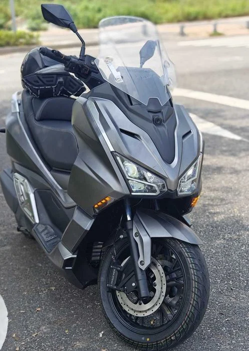 Skuter elektryczny Efun Lion 11 kW, 72V 175Ah 130 km/h, 250 km zasięgu – zdjęcie 6