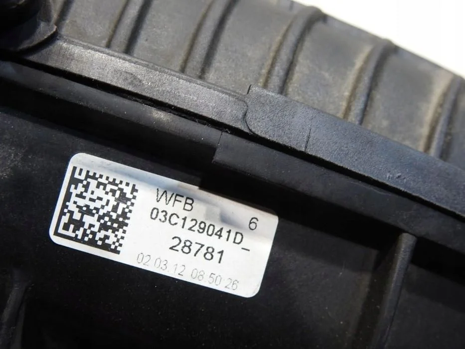 Kolektor Ssący Vw Touran 1T3 Lift 1.4 Tsi 03C129711Aj – zdjęcie 6