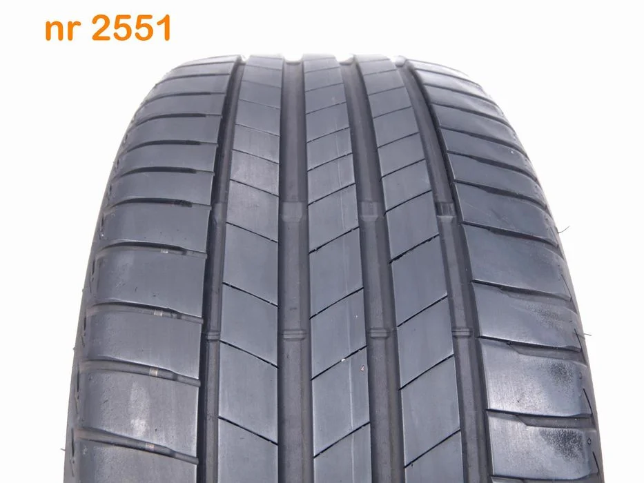 Bridgestone Turanza T005 225/40 R18