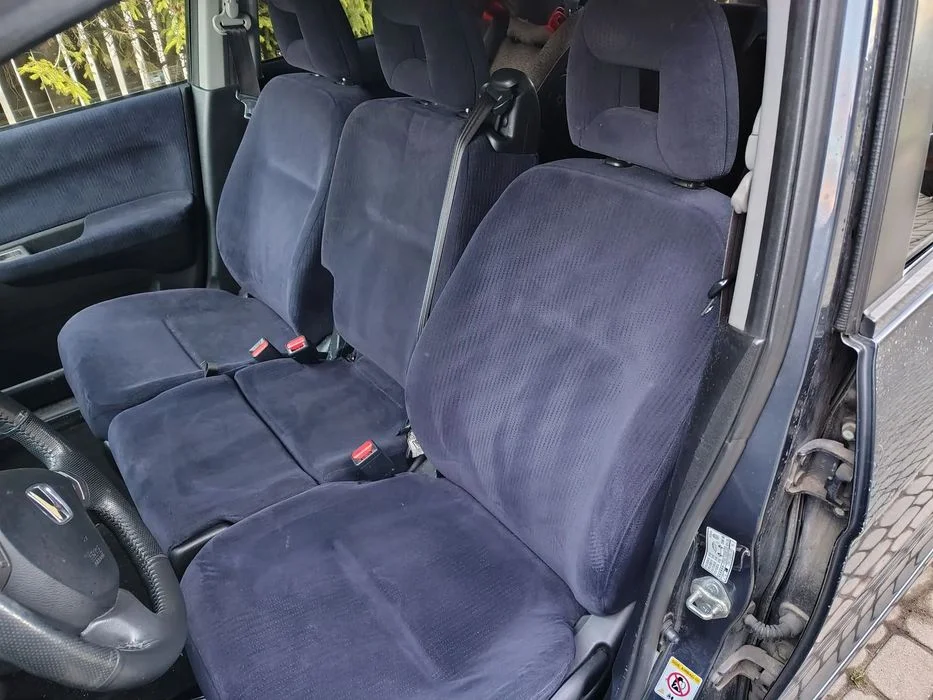 Honda FR-V Automat, 6 osobowy, bogato wyposażony – zdjęcie 6