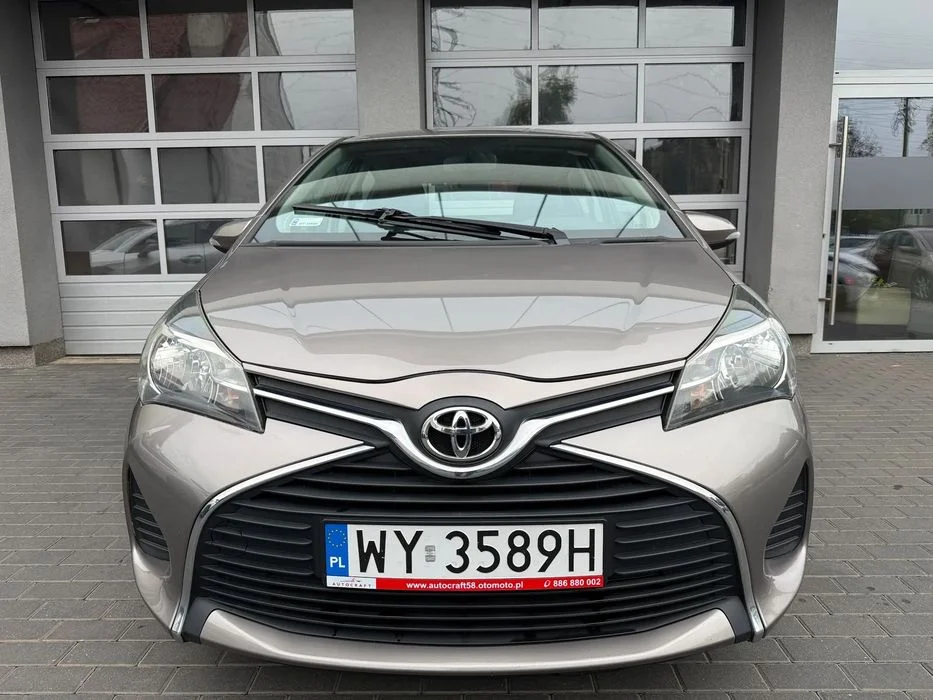 Toyota Yaris salon Polska, czujniki parkowania – zdjęcie 2
