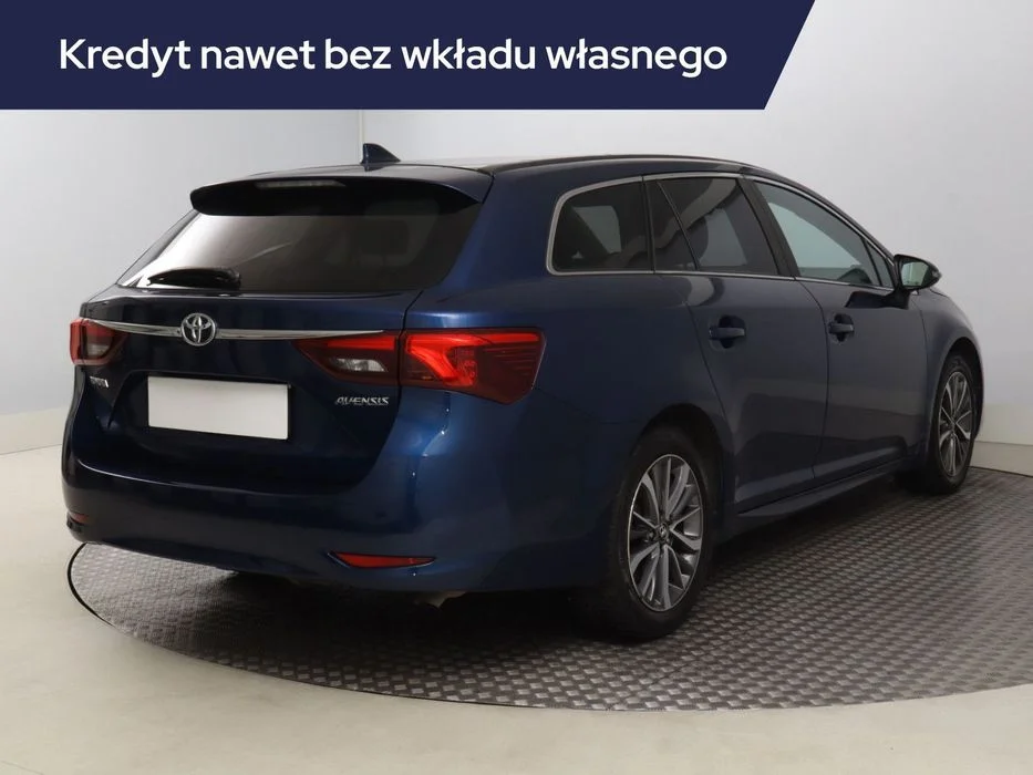 Toyota Avensis 2.0 D-4D, Salon Polska, Klimatronic, Tempomat – zdjęcie 6