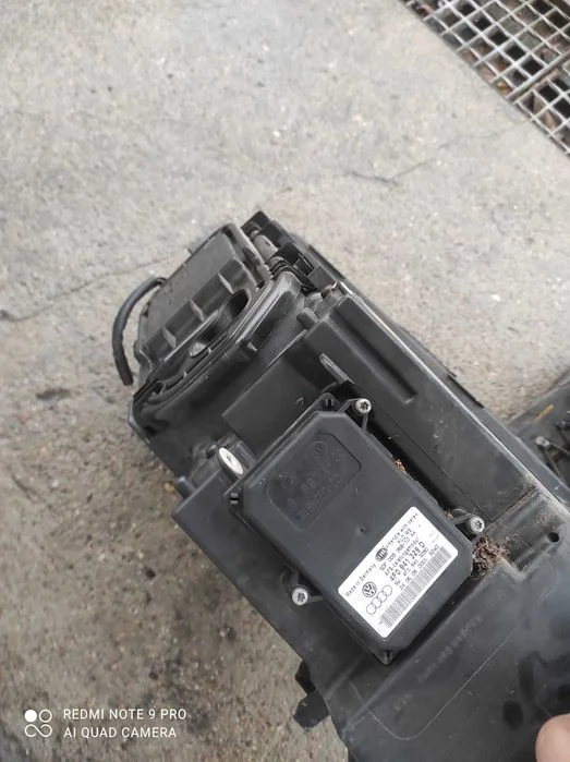 Audi A6 C6 lampy BI-Xenon oryginał kompletna 04-08 gwarancja – zdjęcie 4
