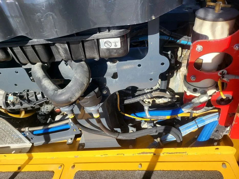 Bell B40E – zdjęcie 8