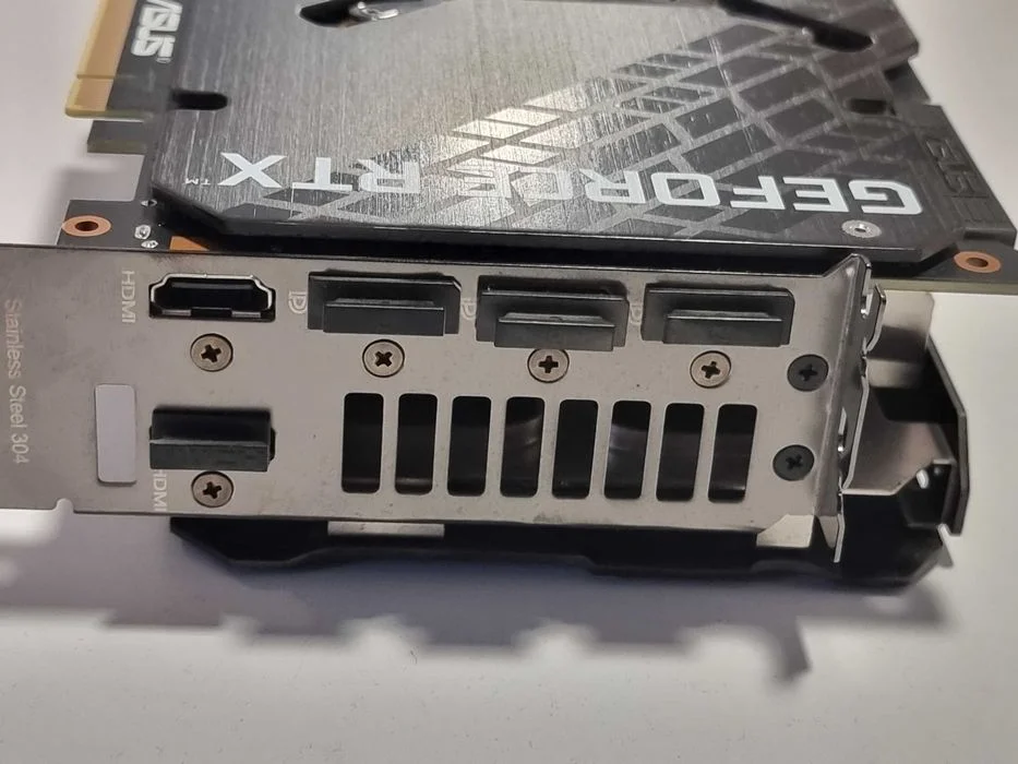 Karta graficza Asus TUF GeForce RTX 3090 Gaming OC 24GB GDDR6X (TUF-RTX3090-O24G-GAMING) – zdjęcie 4