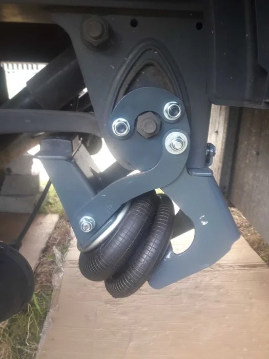 Podnoszenie podnoszenia osi KRONE oś mechanizm – zdjęcie 3