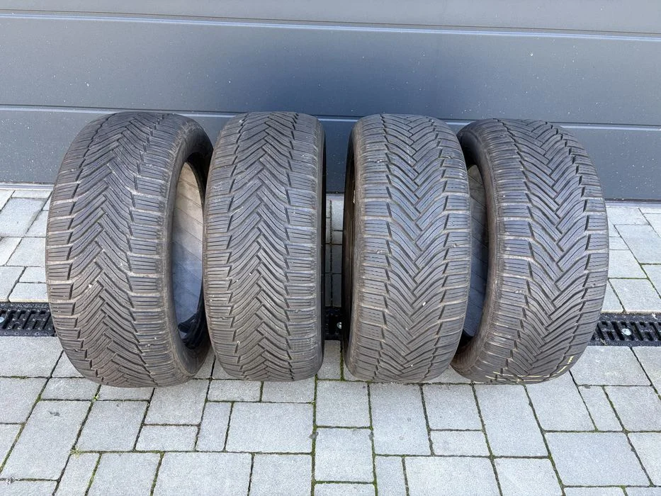 Michelin Alpin 6 225/50 R17 98V XL DOT3318 4 szt