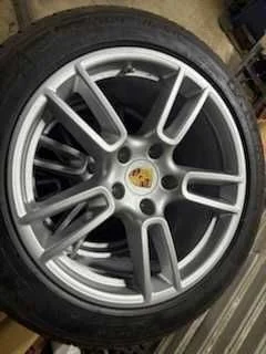 Sprzedam felgi do Porsche Cayenne