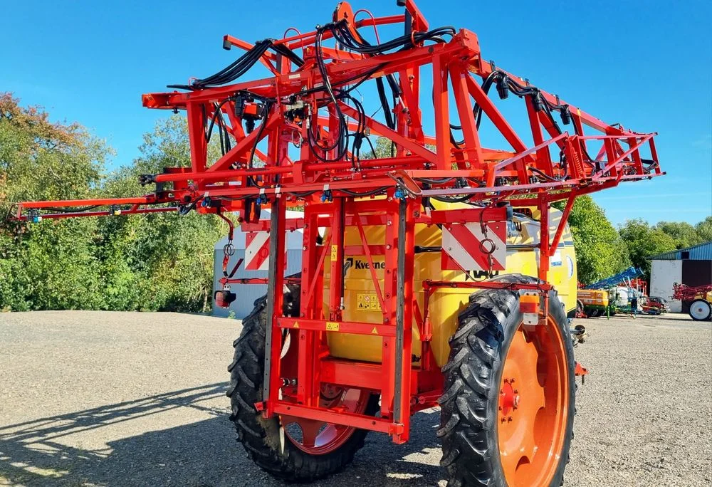 Opryskiwacz Rau Kverneland 24m/21m/12m 2500l 7 sekcji Rozkladany na 2X Orginalny lakier stan B.dobry – zdjęcie 7