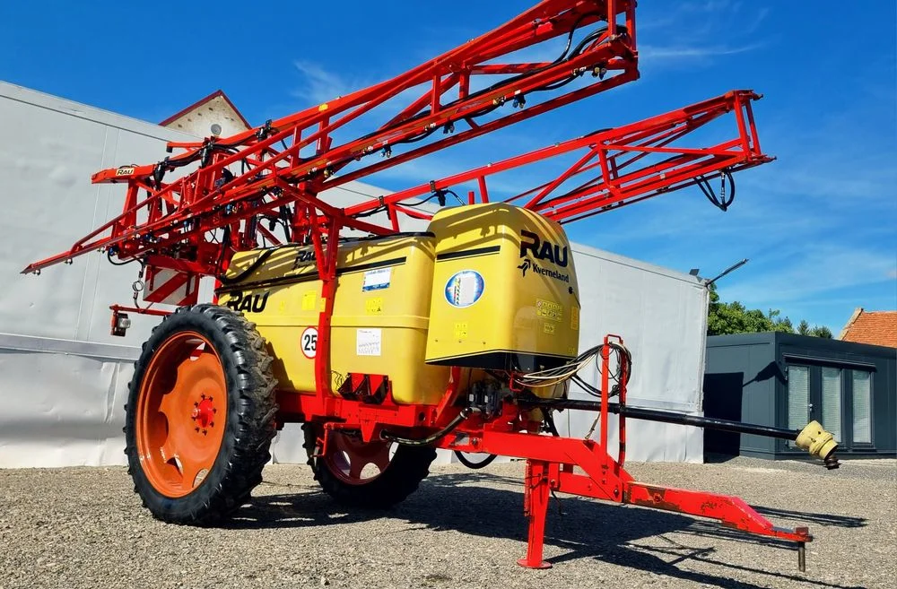 Opryskiwacz Rau Kverneland 24m/21m/12m 2500l 7 sekcji Rozkladany na 2X Orginalny lakier stan B.dobry – zdjęcie 5