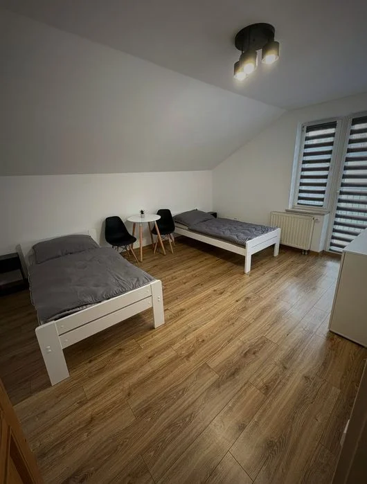 *Dostępny dla Firm *Noclegi *Pokoje Pracownicze *Nowy Sącz *Cały Domek