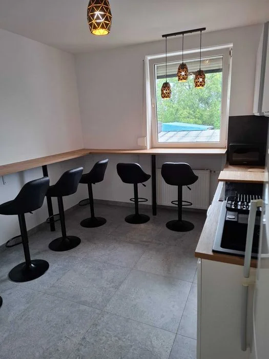 Noclegi Pokoje Apartament Kwatery pracownicze Mieszkanie Wynajem – zdjęcie 3