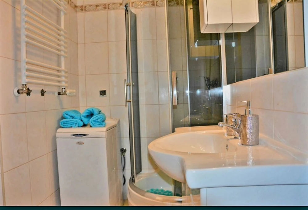 Komfortowy Apartament z aneksem kuchennym, łazienką, balkonem, TV oraz wi-fi – zdjęcie 6