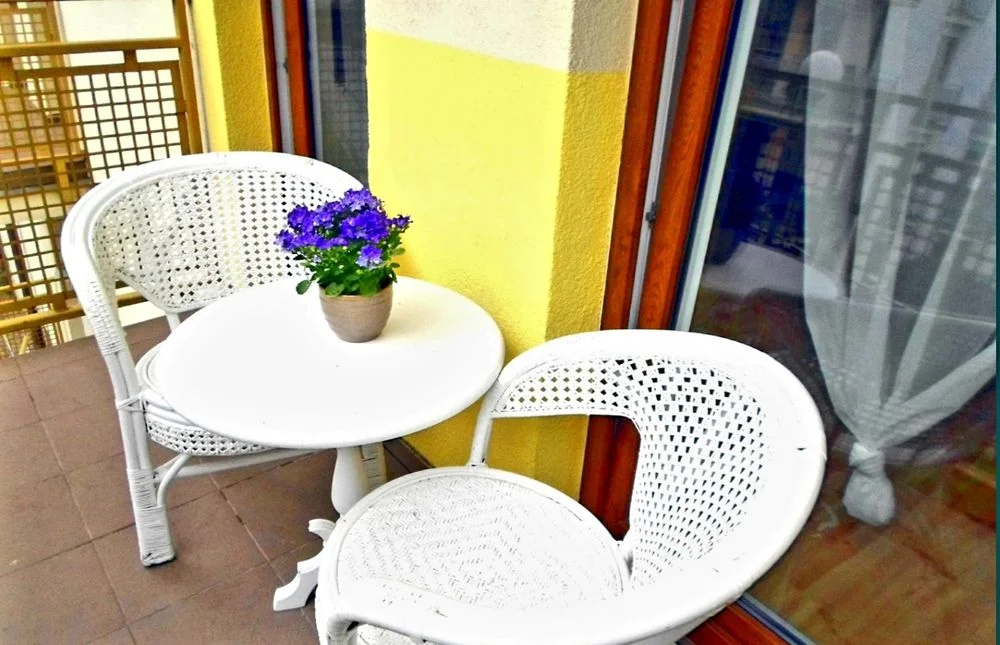 Komfortowy Apartament z aneksem kuchennym, łazienką, balkonem, TV oraz wi-fi – zdjęcie 7