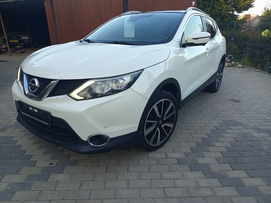 Nissan Qashqai j11 tekna 2014 1.6dci