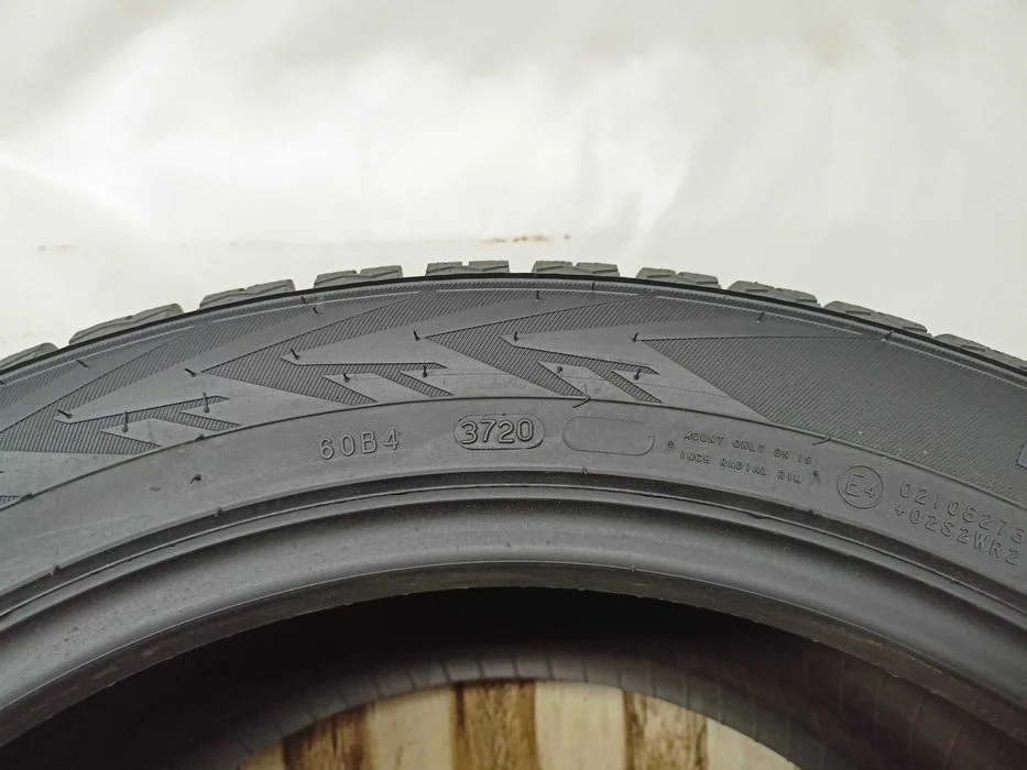Nokian WR SUV 4 255/45/19 20r. 104V 8,6mm Jak Nowa (6630) – zdjęcie 4