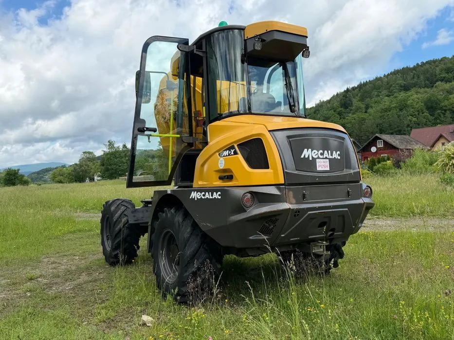Terex MECALAC 6sMDX Wozidło Budowlane Rolnicze Kabina Pełna Wózek z Obrotową Kolebą. 6 ton ładowność. 4x4. Smarowanie centralne. KLIMA. Silnik Perkins. 4 cylindry. 675mtg. 2020 rok. Kamera z wielkim E – zdjęcie 2