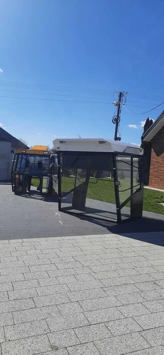 Kabina kombajn Bizon ZO56 c360 c330 – zdjęcie 9