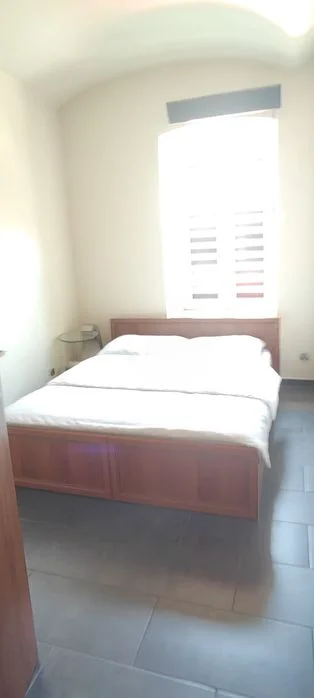 Apartament Mieszkanie z ogrodem 350 zł za dobę – zdjęcie 5