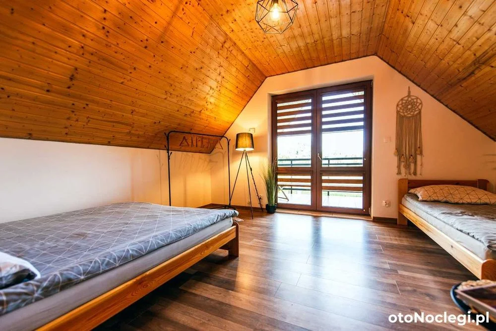Domki Bieszczady, BALIA z jacuzzi , SAUNA – zdjęcie 5