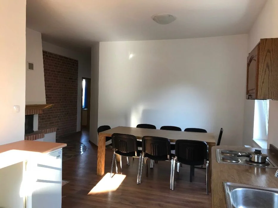 Hostel wysoki standard - pokoje dla pracowników, lokalizacja w centrum – zdjęcie 5