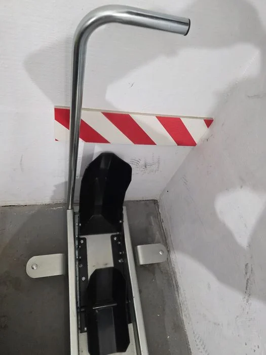 Platforma najazdowa transportowa do motocykla aluminiowa – zdjęcie 3