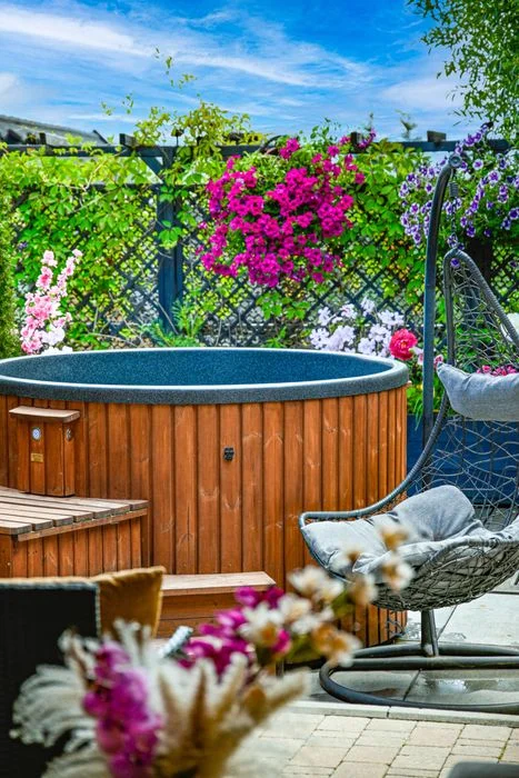 Domek do wynajęcia w górach, jacuzzi,sauna,kominek,grota,las, przy stoku Góra Chełm