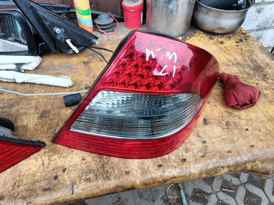 Lampy tył Mercedes Benz w211 Sedan LIFT LCI LED Stan bdb Wysyłka – zdjęcie 4