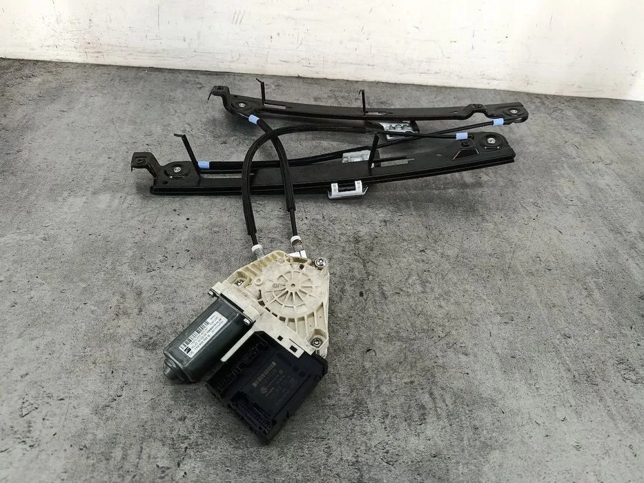 Podnośnik Szyby Prawy Przód Altea Xl 5P0837402N 1K0959792M F005S00295 – zdjęcie 2