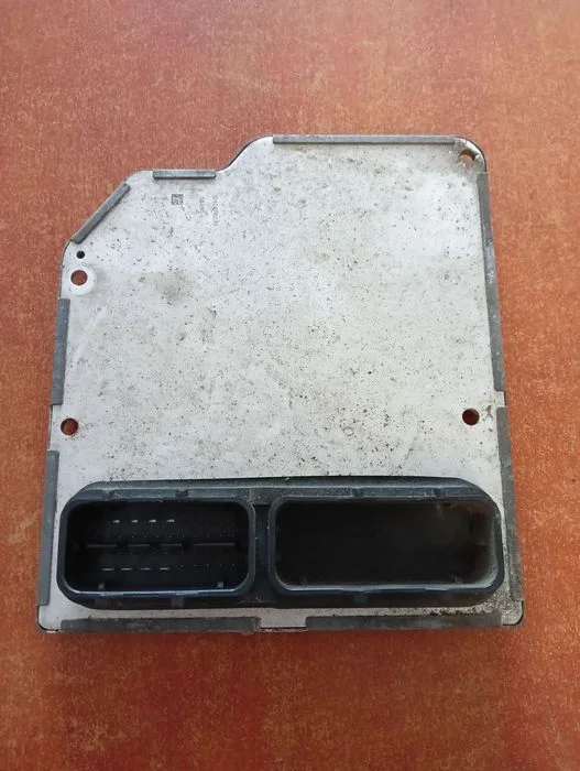 Komputer Sterownik Silnika 5Wk33550Cp Bmw F10 – zdjęcie 2