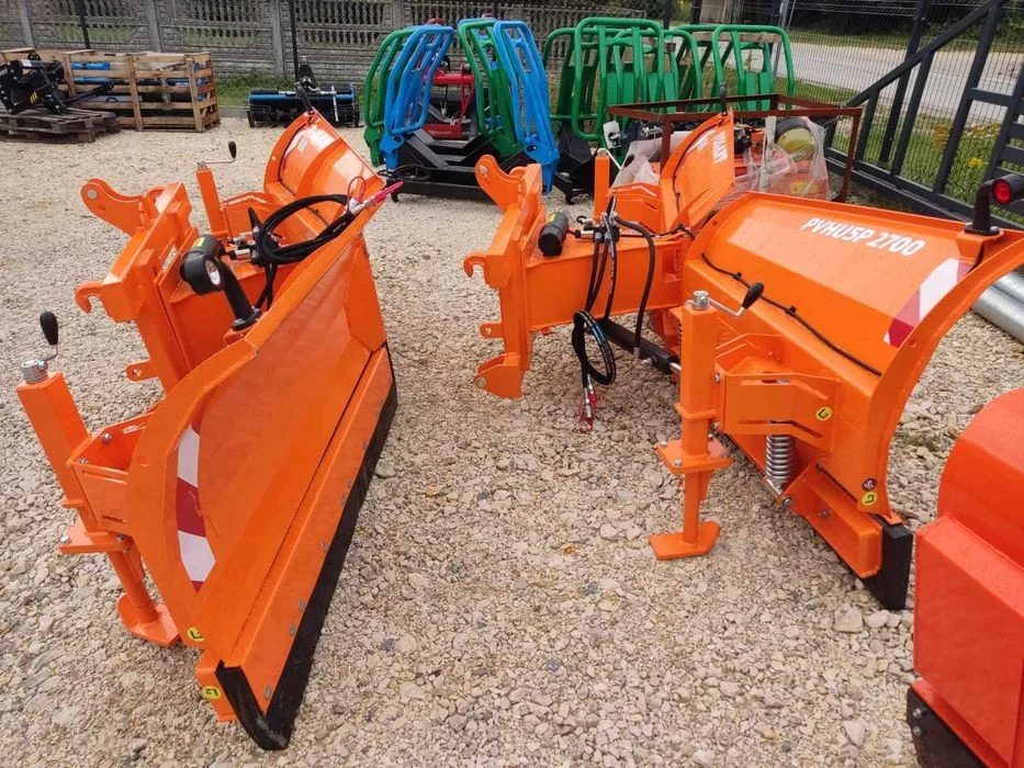 Pług do śniegu strzałka Volant hydrauliczny składany euro tuz 2,5-3,2m – zdjęcie 2