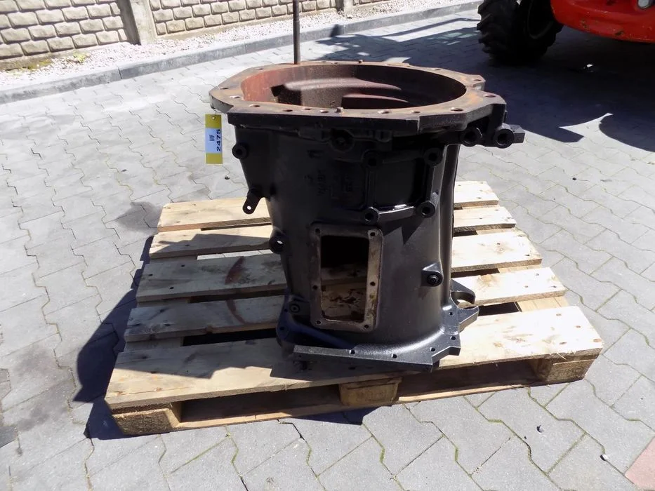 Massey Ferguson 6480 6465 6475 7618 7480 zwolnica tył obudowa mostu skrzyni – zdjęcie 8