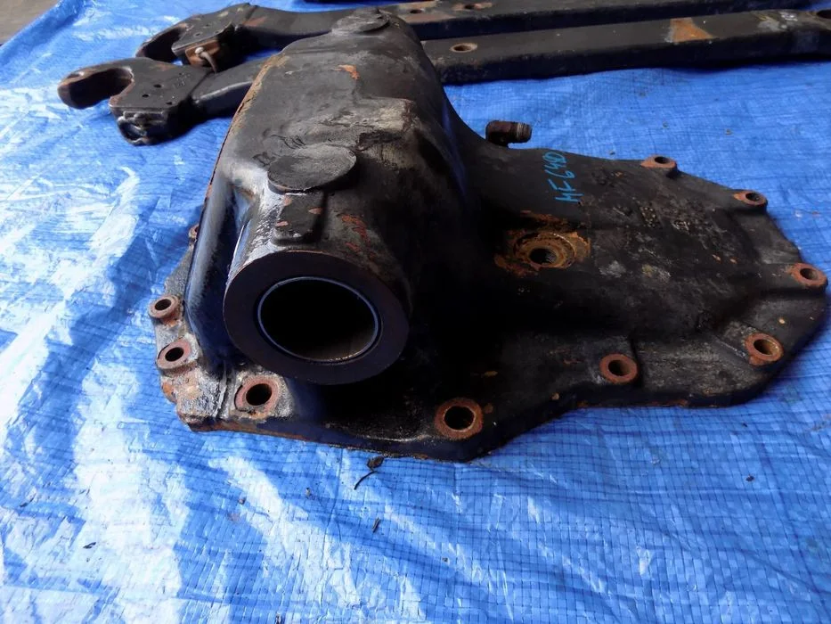 Massey Ferguson 6480 6465 6475 7618 7480 zwolnica tył obudowa mostu skrzyni – zdjęcie 11