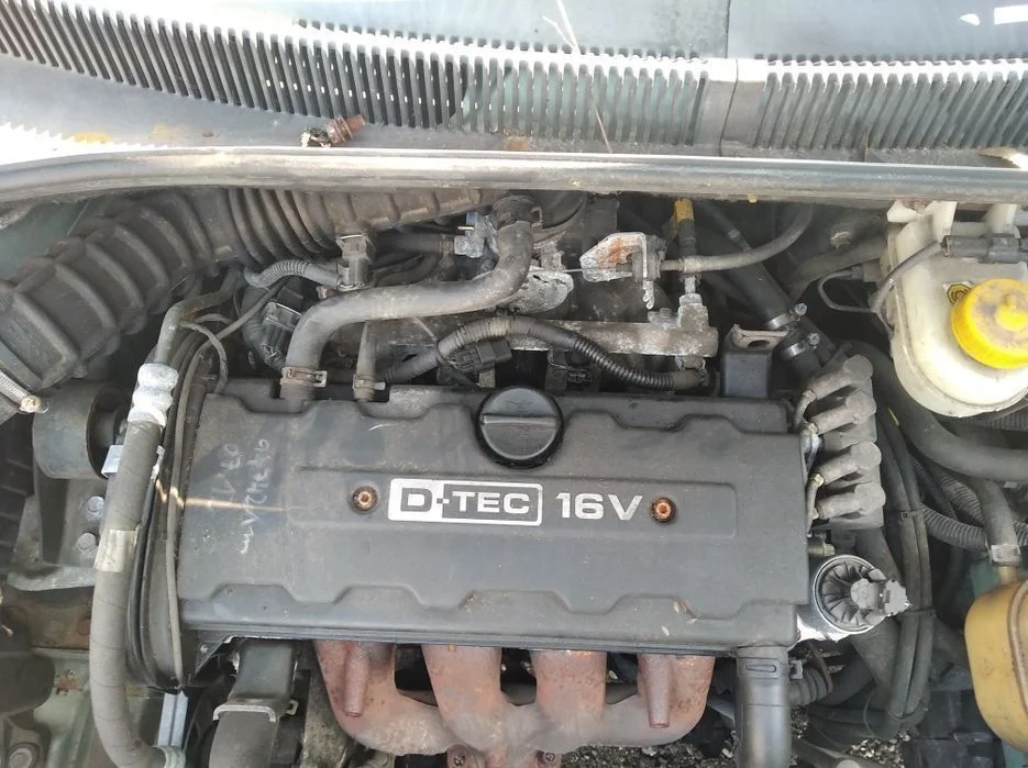 Na części Daewoo Rezzo Chevrolet Tacuma 35U Silnik Skrzynia Maska Zderzak Drzwi Klapa Szyba – zdjęcie 4