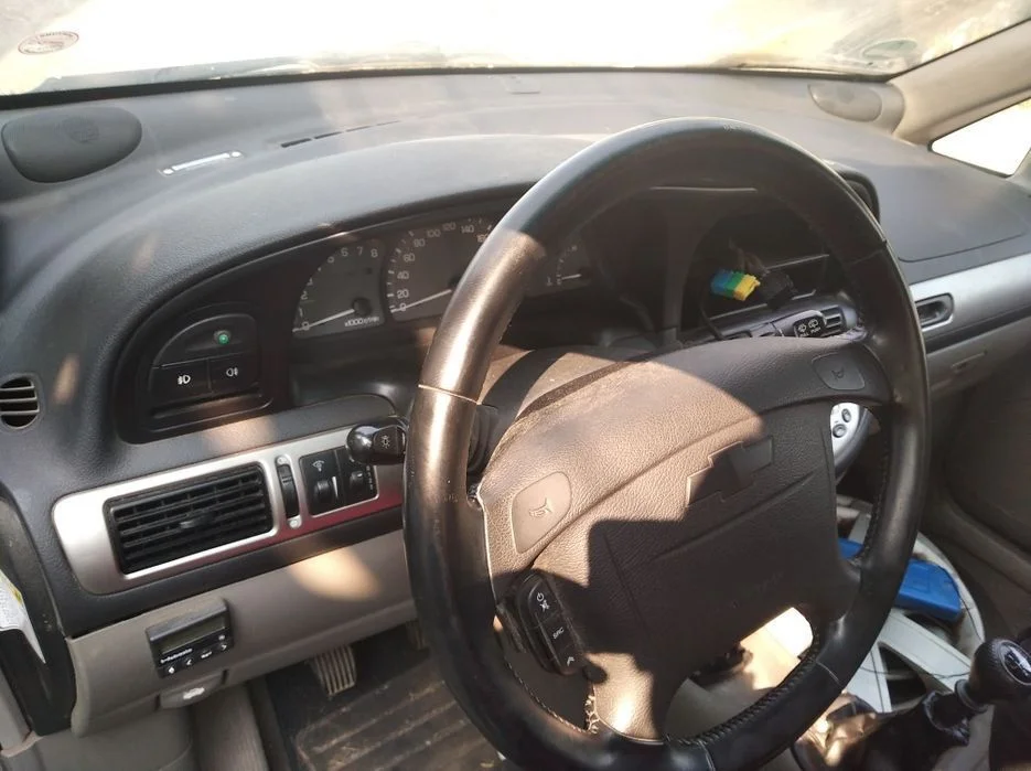 Na części Daewoo Rezzo Chevrolet Tacuma 35U Silnik Skrzynia Maska Zderzak Drzwi Klapa Szyba – zdjęcie 3