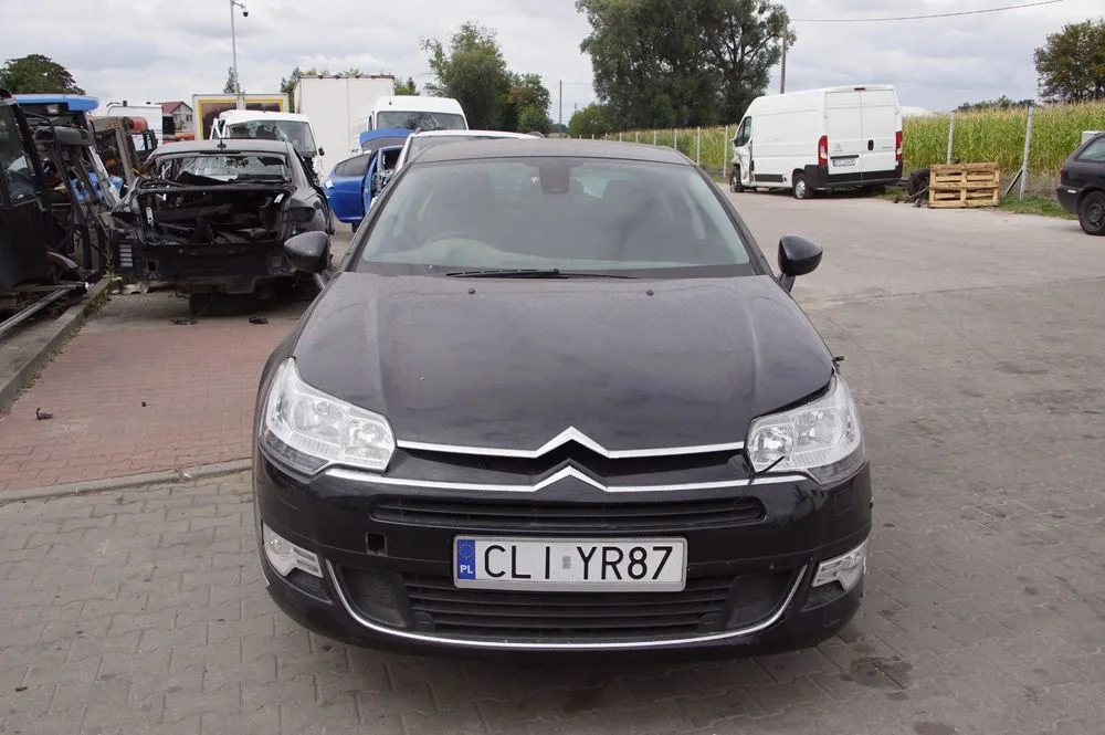 Auto na części - Citroen C5 II X7 1.6 HDI 110 KM 9HZ BE4R KTV 2008R Silnik Skrzynia Drzwi Szyba Błotnik Klapa Lampa Deska Kokpit Sterownik Moduł Kierownica Licznik – zdjęcie 2