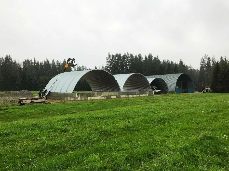 Hala łukowa, stalowa, samonośna, 14m x 21,5m (300mkw) – zdjęcie 5