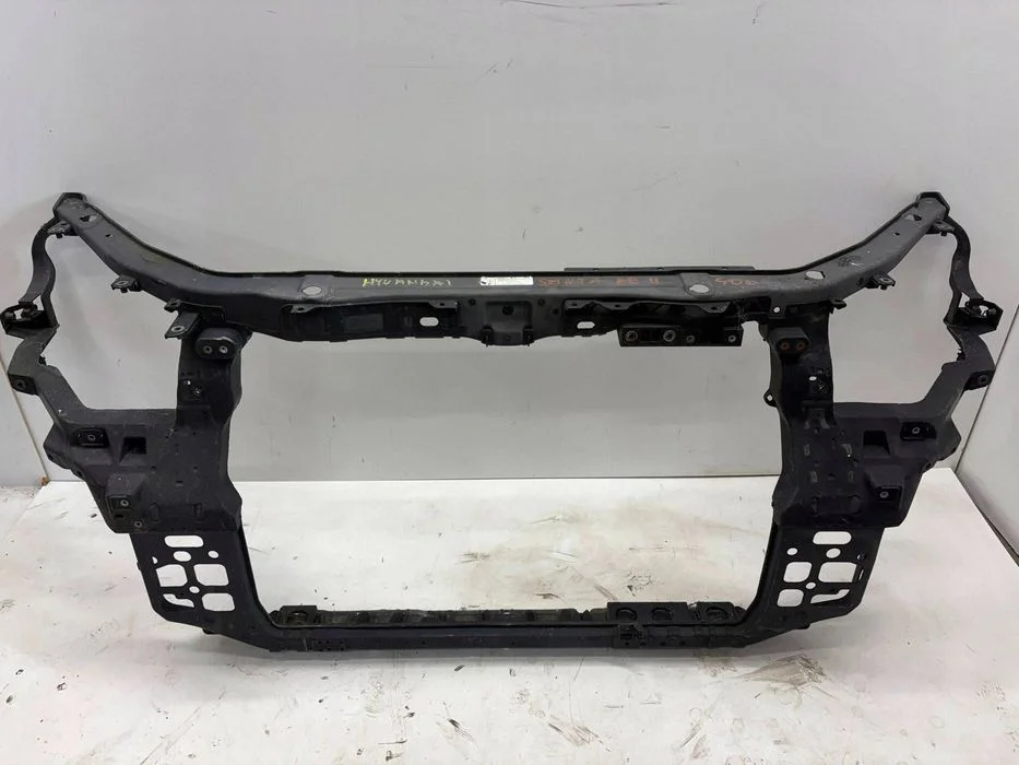 hyundai santa fe ii 2 05- pas przedni wzmocnienie 641012b5xx